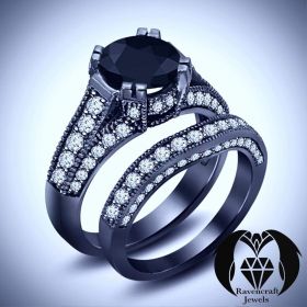 Round Cut Black and White Diamond Black Gold Engagement Ring Set